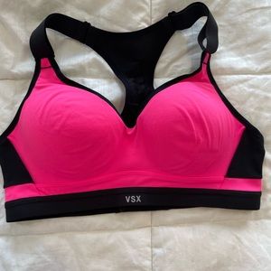 Victoria’s Secret Sports Bra 34B